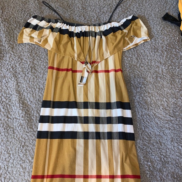 Pattern Dress - Picture 2 of 2